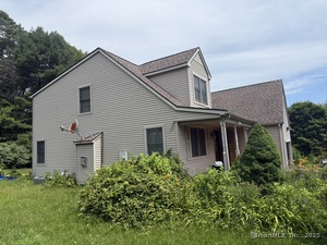 Homes for sale in Montville, CT | 57 Roselund Hill Rd, Montville, CT 06382 | MLS# 24108176