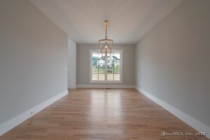 Homes for sale in East Lyme, CT | 5 Pumpkin Grv, East Lyme, CT 06333 | MLS# 24108358