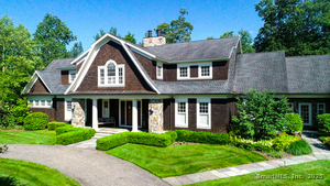 Homes for sale in Avon, CT | 25 Sky View Dr, Avon, CT 06001 | MLS# 24104888