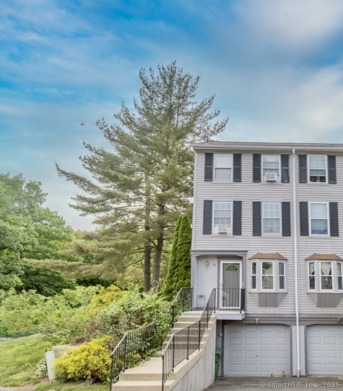 23 Rising Trail Drive Middletown CT