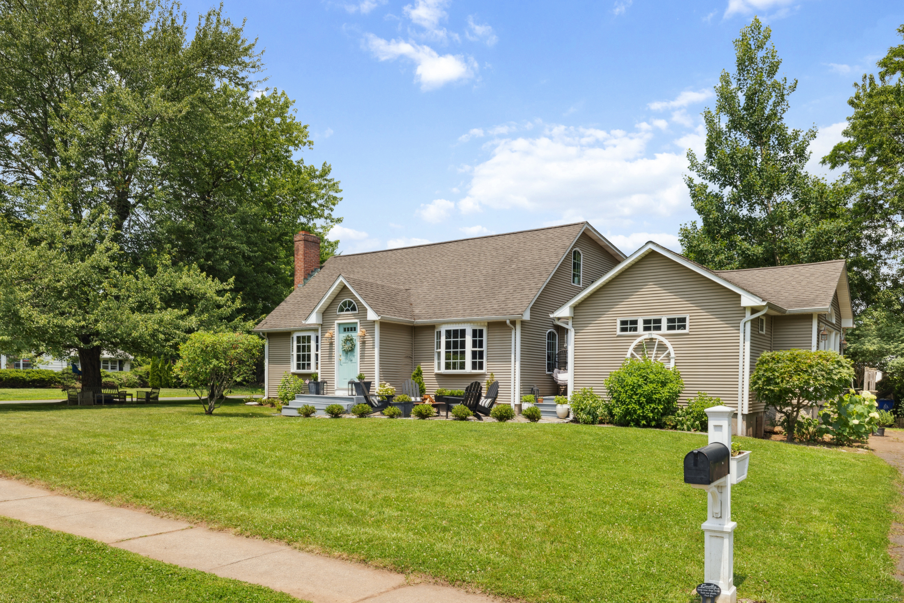64 Red Top Drive West Hartford CT