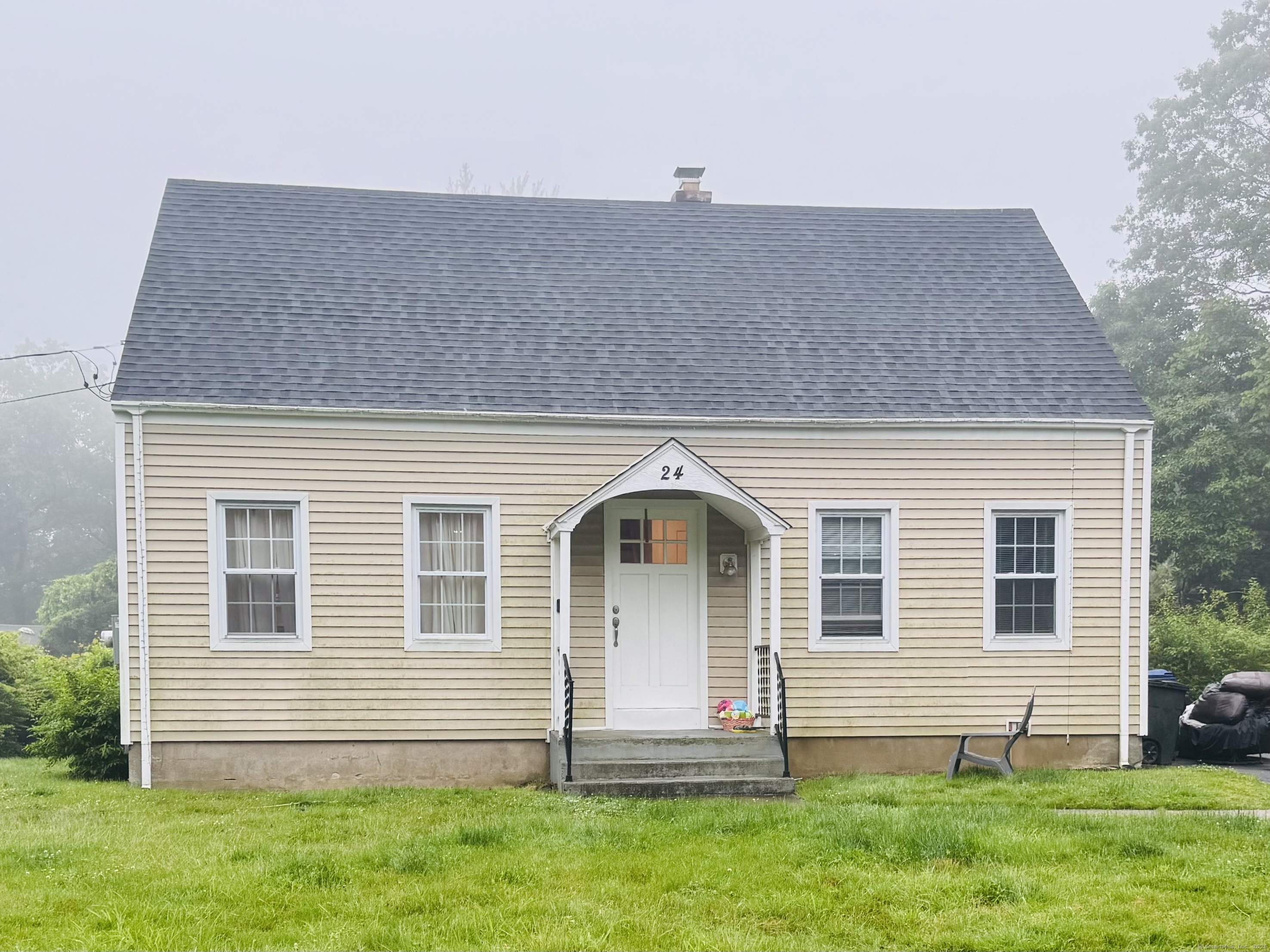 24 Forest Circle West Haven CT