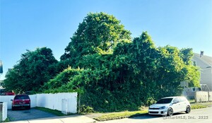 Homes for sale in Bridgeport, CT | 502 Berkshire Ave, Bridgeport, CT 06608 | MLS# 24108623