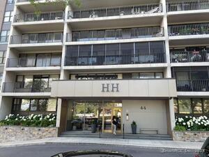 44 Strawberry Hill Avenue, Unit APT 6A