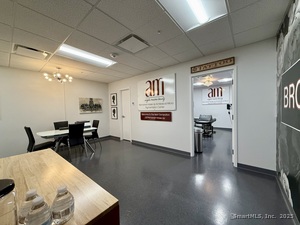 Homes for sale in Shelton, CT | 2 Trap Falls Rd #304, Shelton, CT 06484 | MLS# 24108863