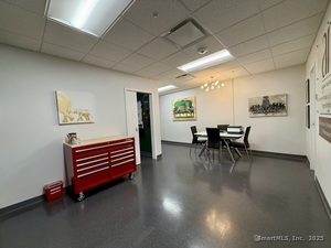 Homes for sale in Shelton, CT | 2 Trap Falls Rd #304, Shelton, CT 06484 | MLS# 24108863