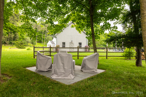 Homes for sale in Roxbury, CT | 81 Chalybes Rd W, Roxbury, CT 06783 | MLS# 24108766