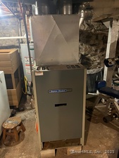 Homes for sale in Meriden, CT | 43 N Pearl St, Meriden, CT 06450 | MLS# 24108911