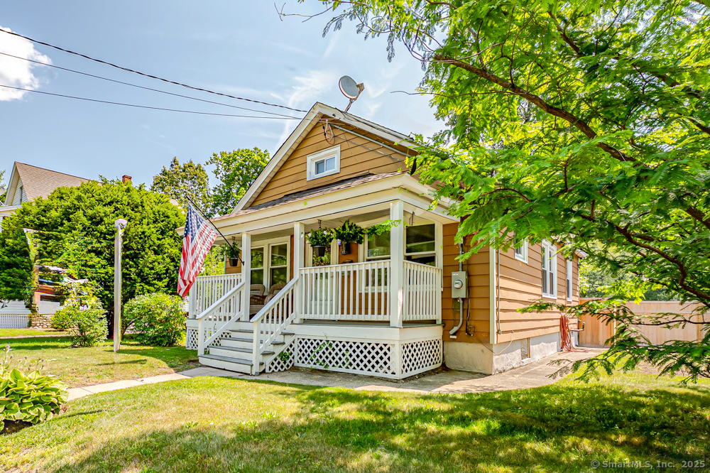 189 Derby Avenue Seymour CT