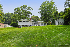 Homes for sale in Old Saybrook, CT | 23 Briarwood Dr, Old Saybrook, CT 06475 | MLS# 24108886