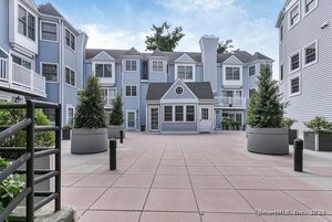 118 Grove Street, Unit APT 7