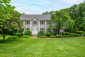 18 Sleepy Hollow Road