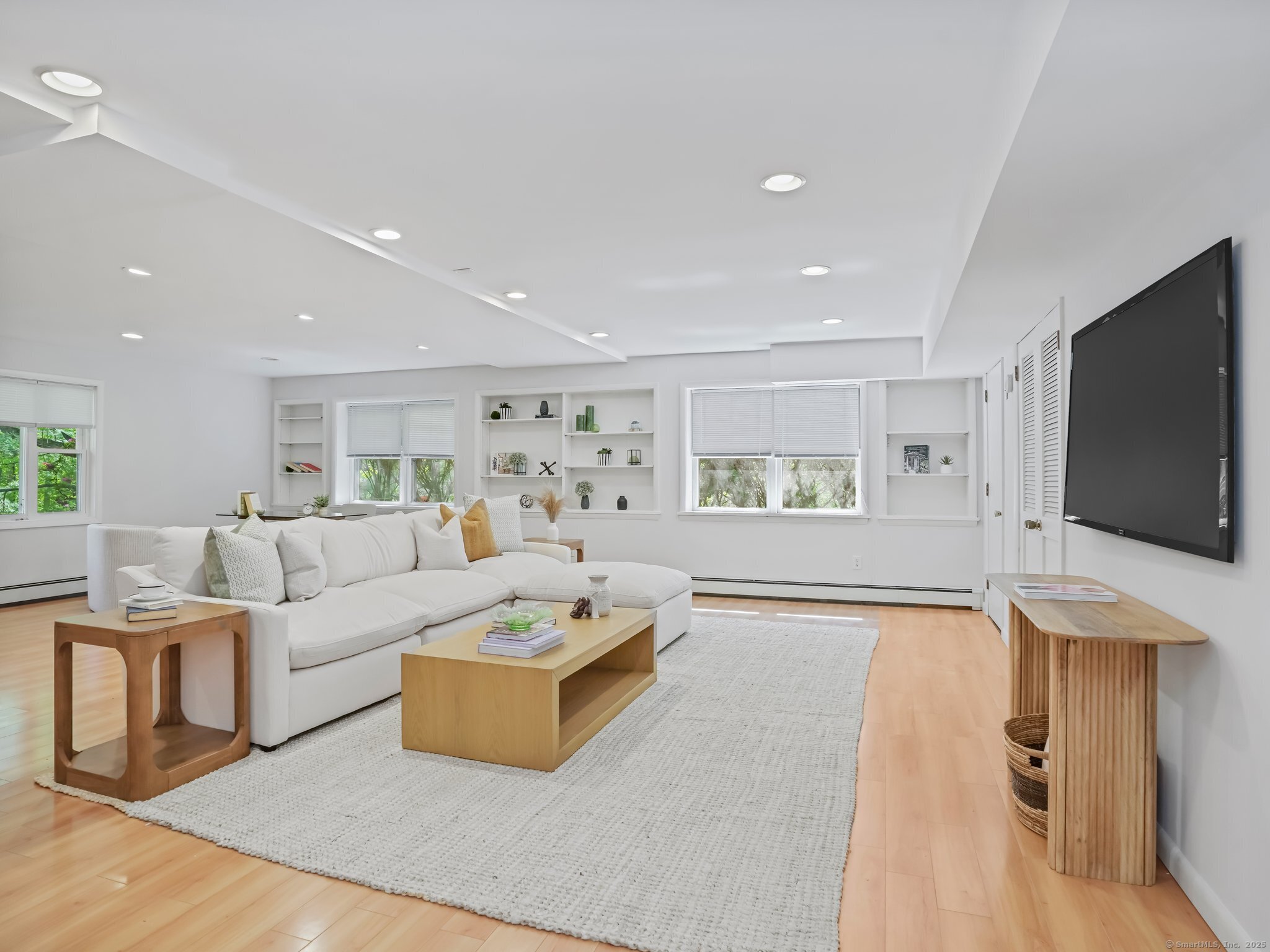 20 Mountain Wood Road