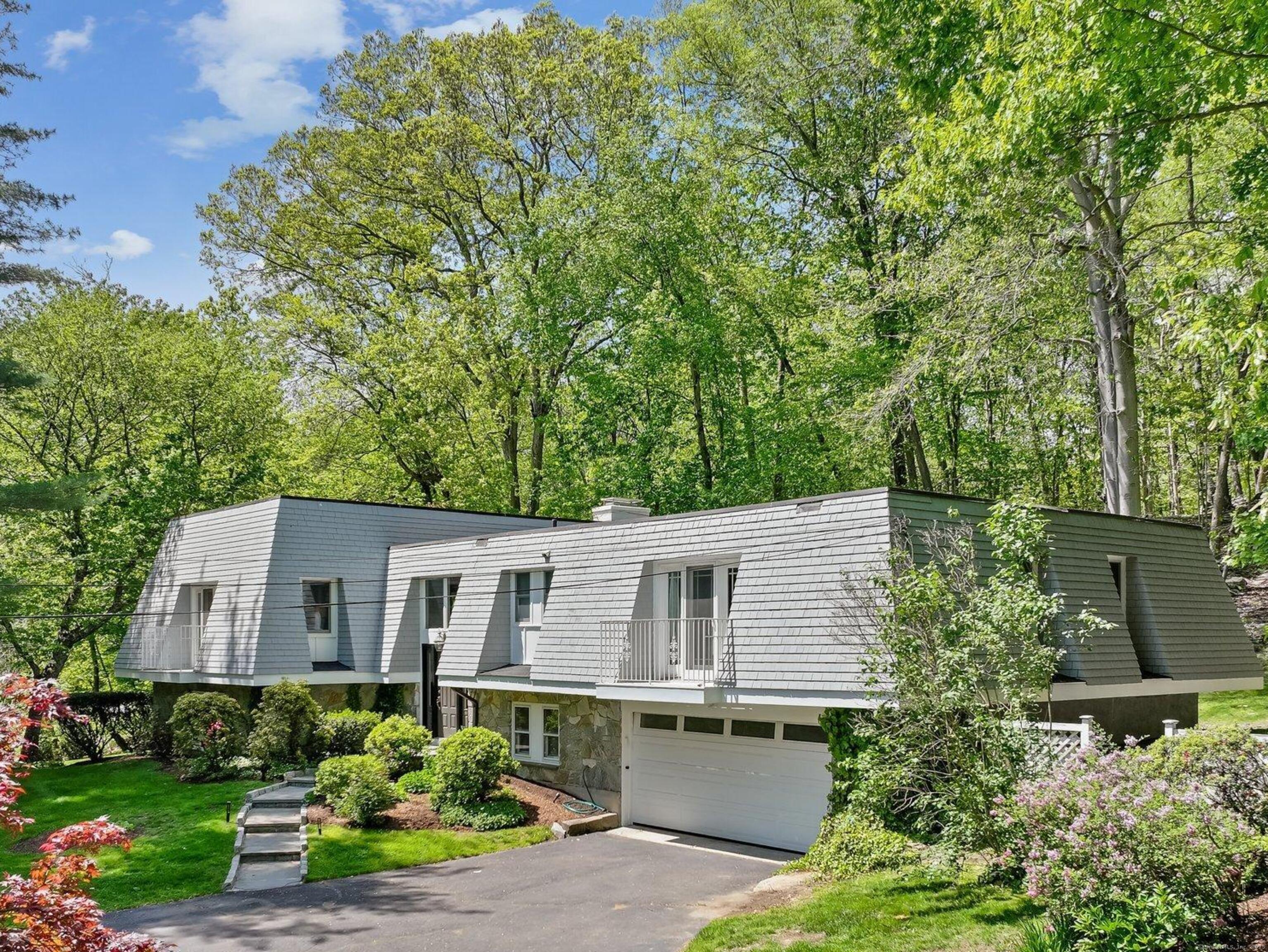 20 Mountain Wood Road
