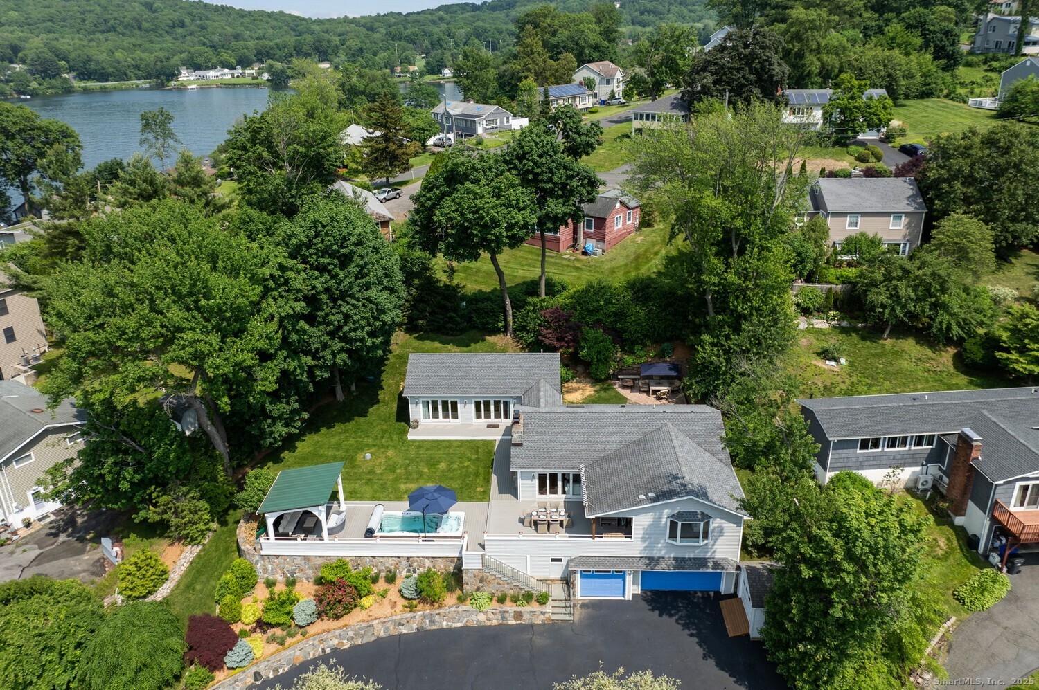 113 Lake Shore, Brookfield, 06804, 4 Bedrooms Bedrooms, ,3 BathroomsBathrooms,Residential Rental,For Sale,Lake Shore,24110124
