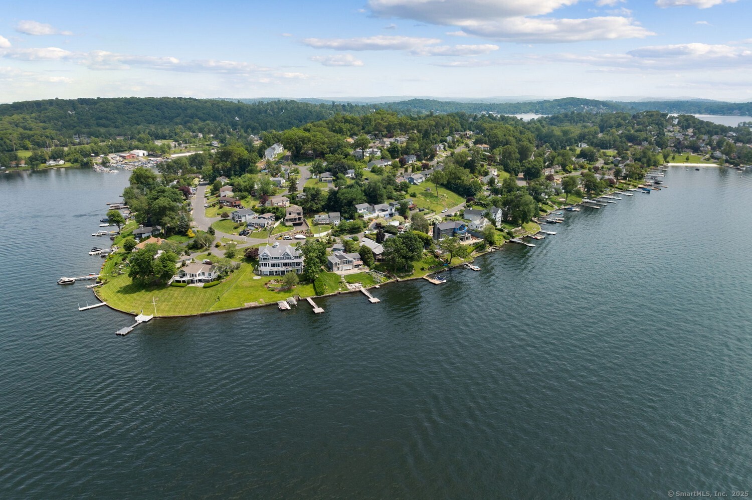 113 Lake Shore, Brookfield, 06804, 4 Bedrooms Bedrooms, ,3 BathroomsBathrooms,Residential Rental,For Sale,Lake Shore,24110124