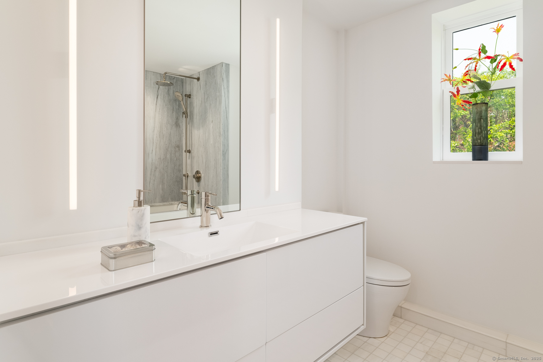 Photo 22 of 636 Steamboat Road, Greenwich, CT