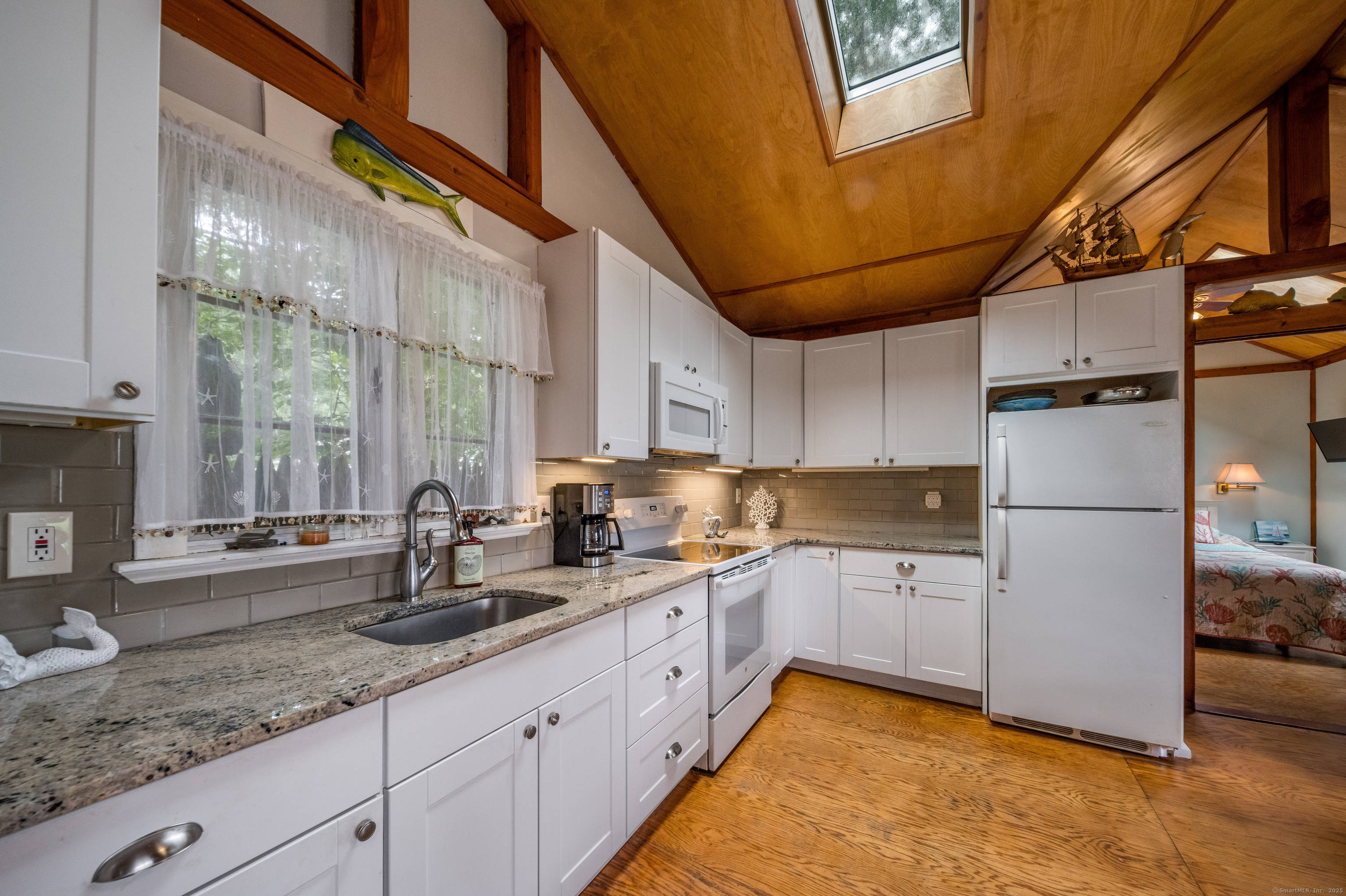 76 South, Madison, 06443, 1 Bedroom Bedrooms, ,1 BathroomBathrooms,Single Family For Sale,For Sale,South,24110186