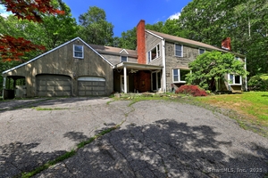 Homes for sale in Roxbury, CT | 22 E Woods Rd, Roxbury, CT 06783 | MLS# 24110062