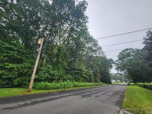 Homes for sale in East Lyme, CT | 55 Corey Ln, East Lyme, CT 06357 | MLS# 24110000