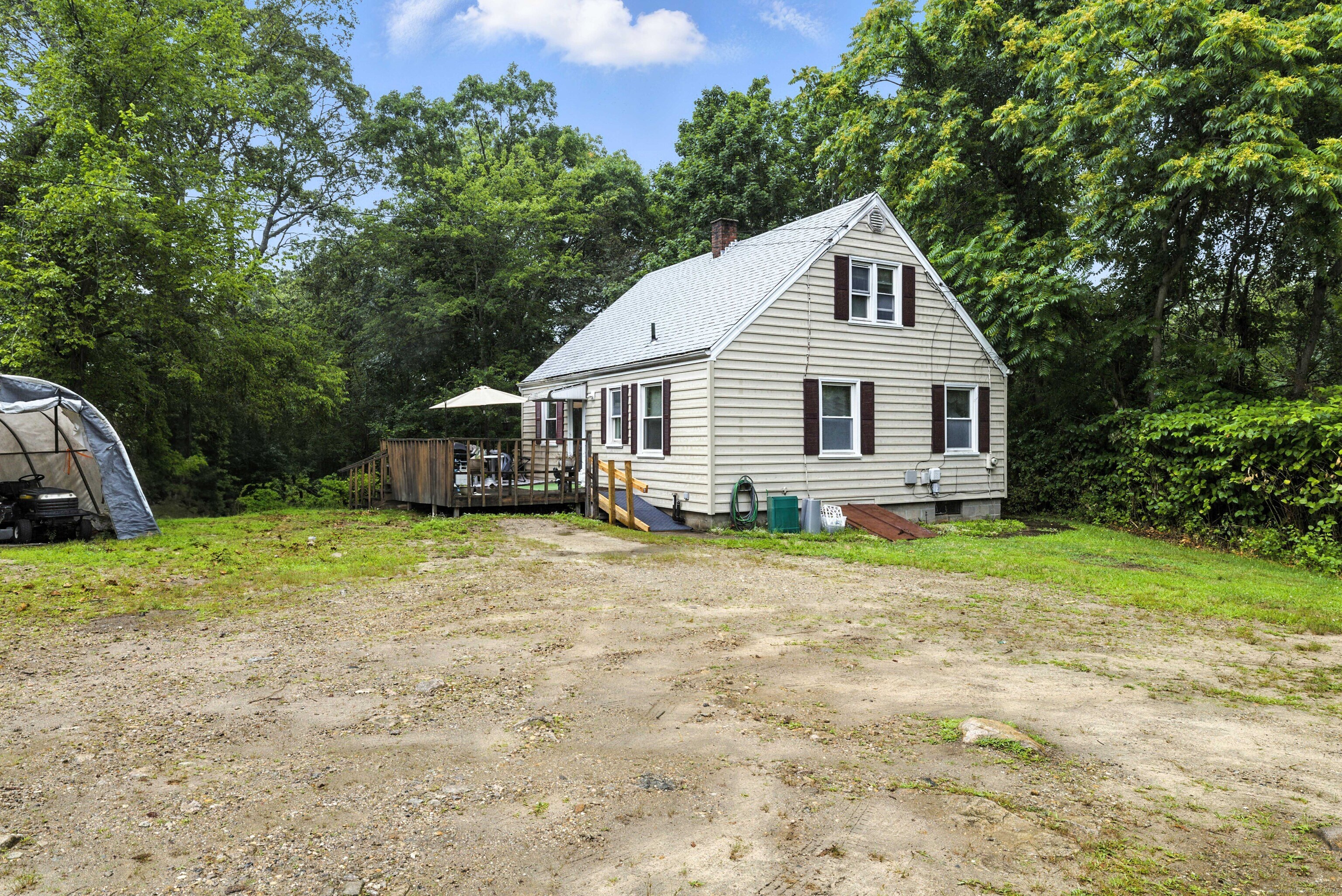 398 & 402 Boston Post, Waterford, 06385, 7 Bedrooms Bedrooms, ,2 BathroomsBathrooms,Multi-family For Sale,For Sale,Boston Post,24107216