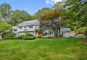 45 Hunting Ridge Road