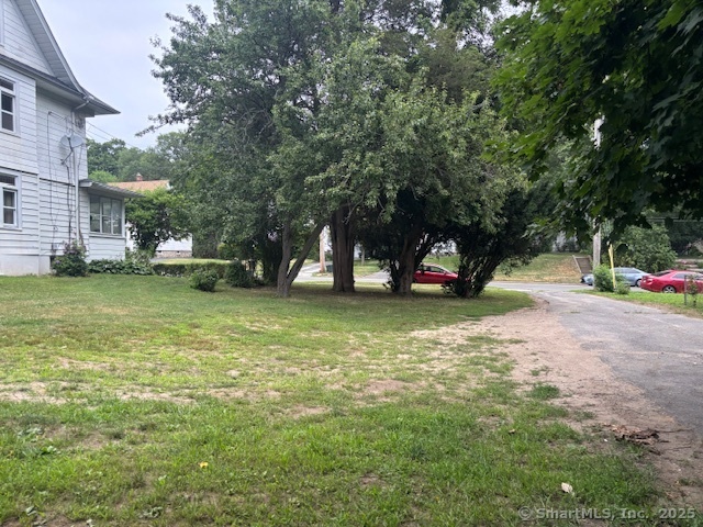 1481 Broad, Stratford, 06615, 3 Bedrooms Bedrooms, ,1 BathroomBathrooms,Residential Rental,For Sale,Broad,24110490