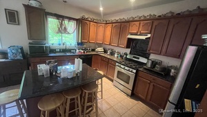 Homes for sale in Barkhamsted, CT | 49 Ratlum Mountain Rd, Barkhamsted, CT 06063 | MLS# 24110550