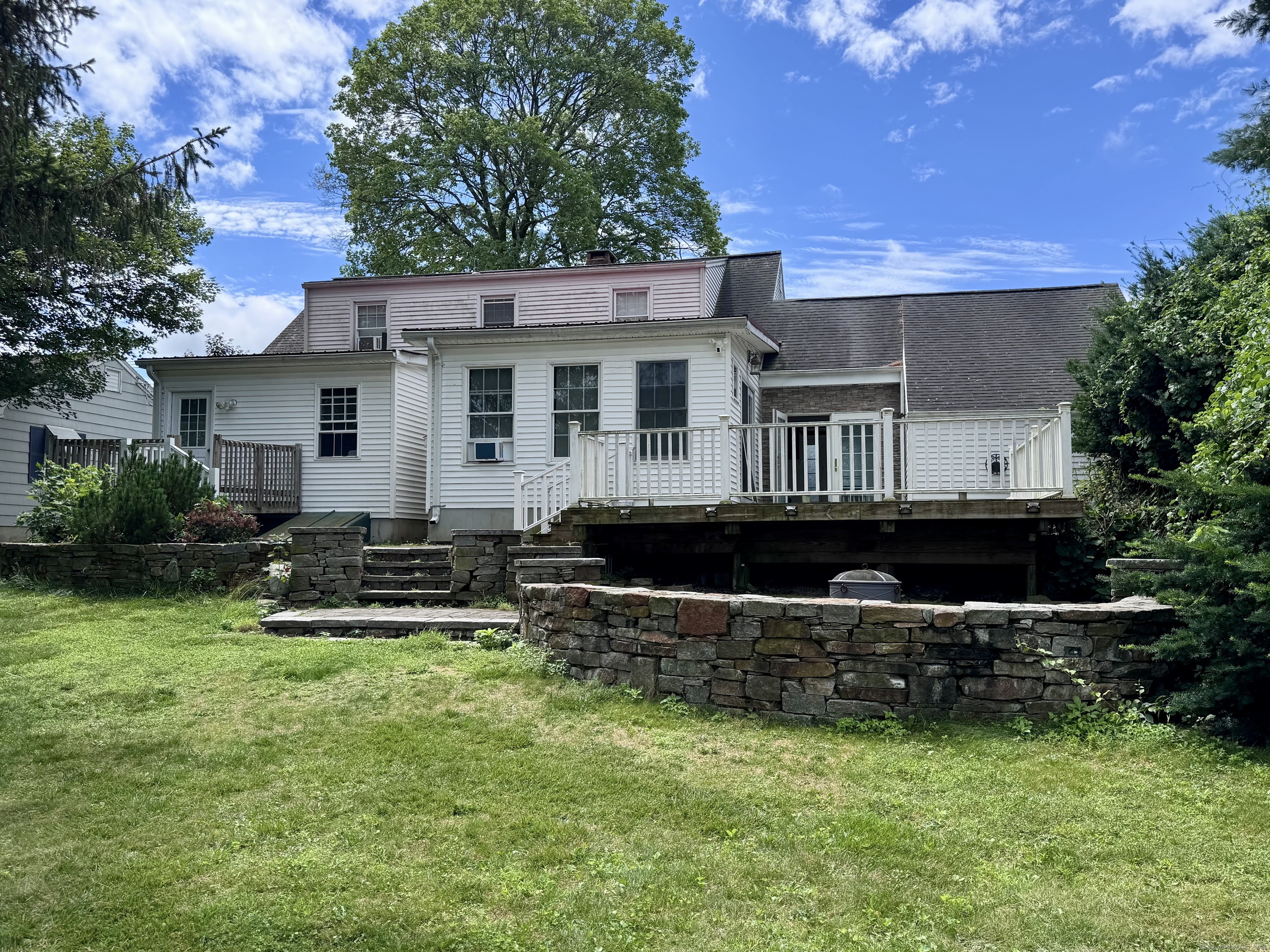 190 Elm Street