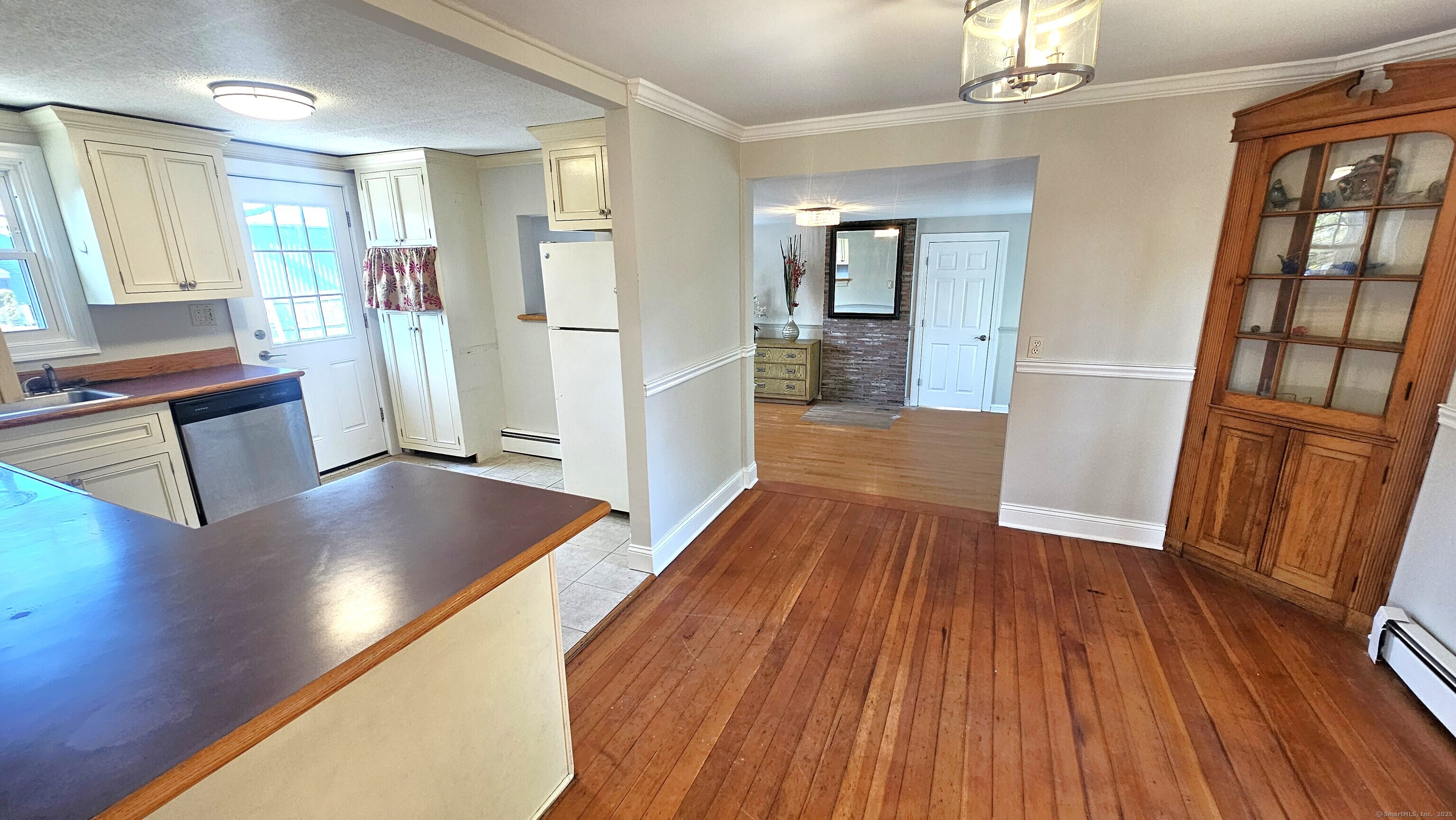 35 Meadow, Clinton, 06413, 4 Bedrooms Bedrooms, ,2 BathroomsBathrooms,Single Family For Sale,For Sale,Meadow,24110846
