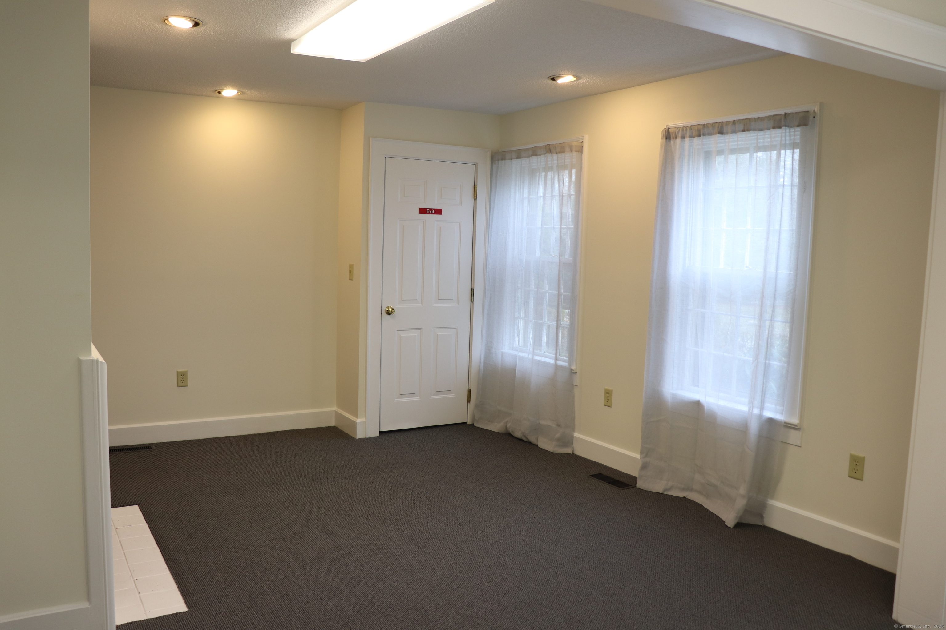 211 Storrs, Mansfield, 06250, ,Commercial For Lease,For Rent,Storrs,24110836
