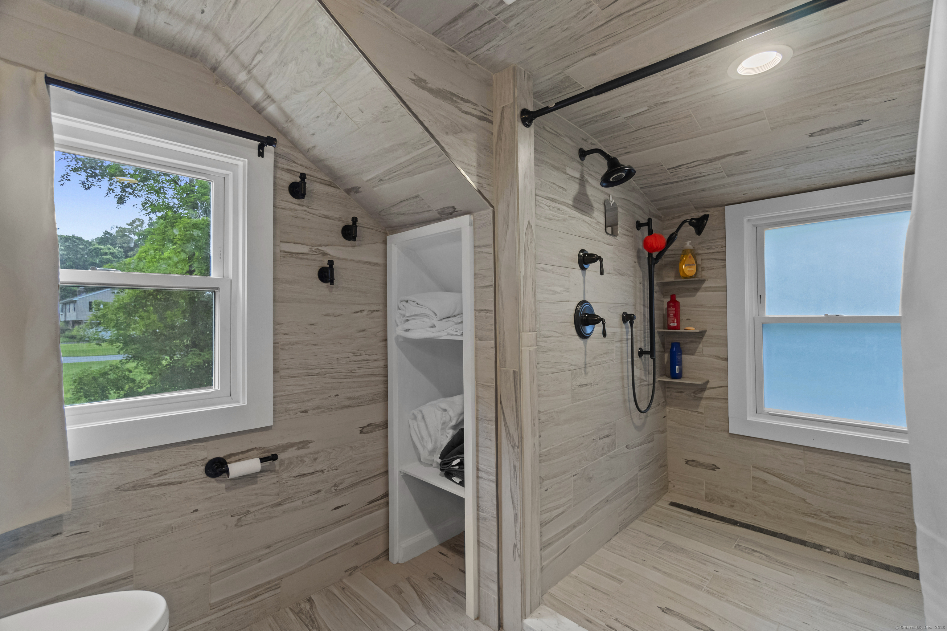 199 New England, Guilford, 06437, 3 Bedrooms Bedrooms, ,2 BathroomsBathrooms,Residential Rental,For Sale,New England,24110823