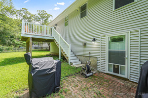 Homes for sale in Killingly, CT | 19 Thompson Pike, Killingly, CT 06241 | MLS# 24109797