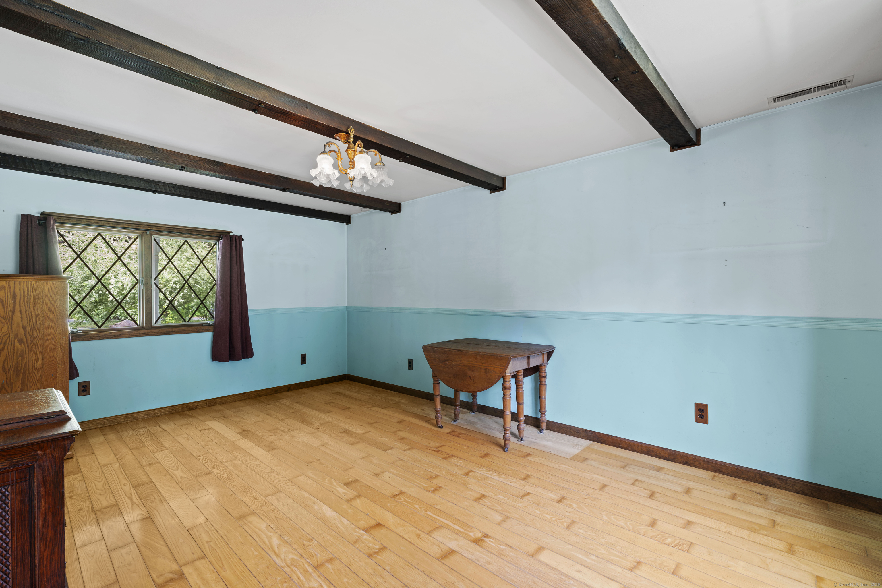 905 Meriden, Southington, 06489, 3 Bedrooms Bedrooms, ,2 BathroomsBathrooms,Single Family For Sale,For Sale,Meriden,24110082