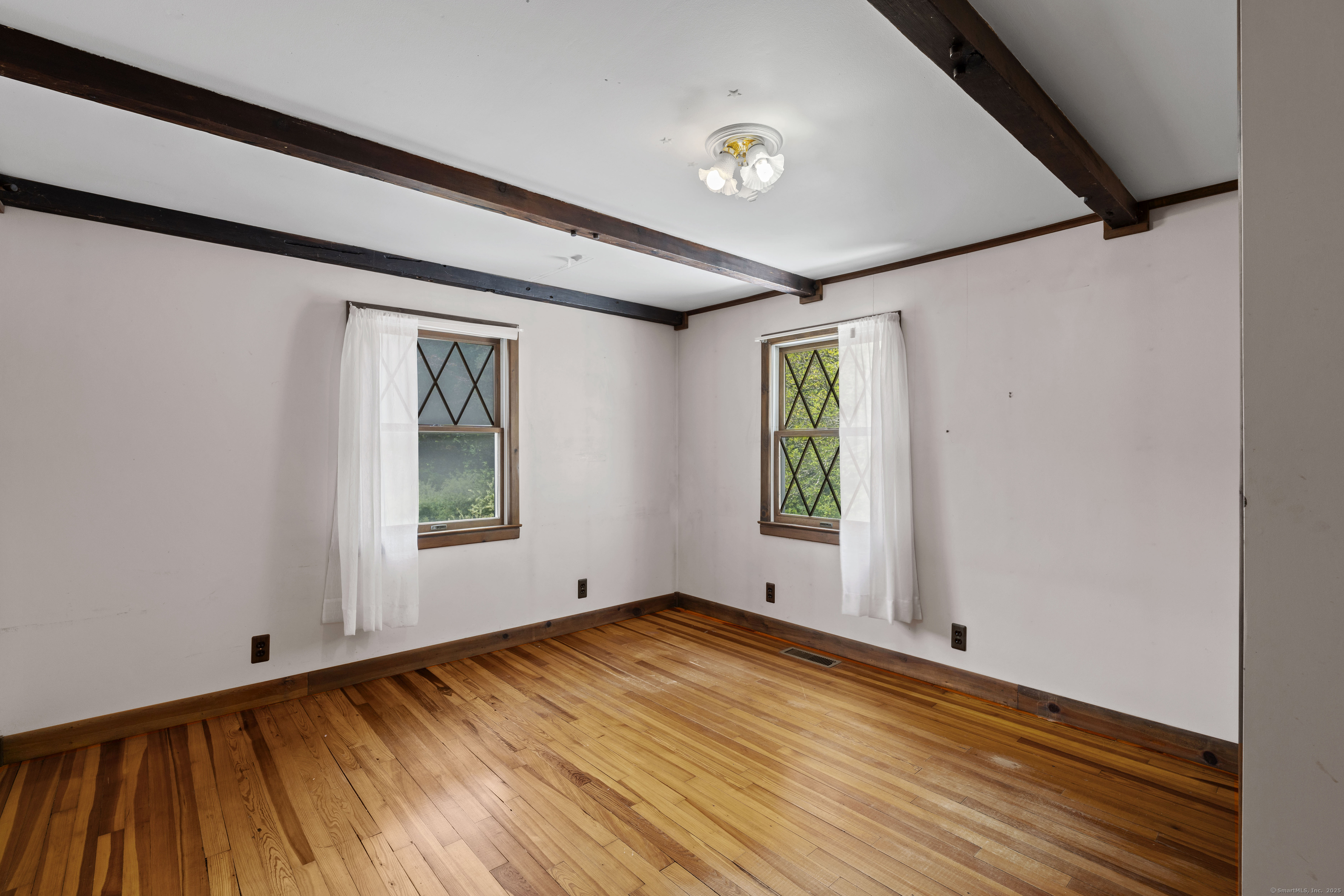 905 Meriden, Southington, 06489, 3 Bedrooms Bedrooms, ,2 BathroomsBathrooms,Single Family For Sale,For Sale,Meriden,24110082