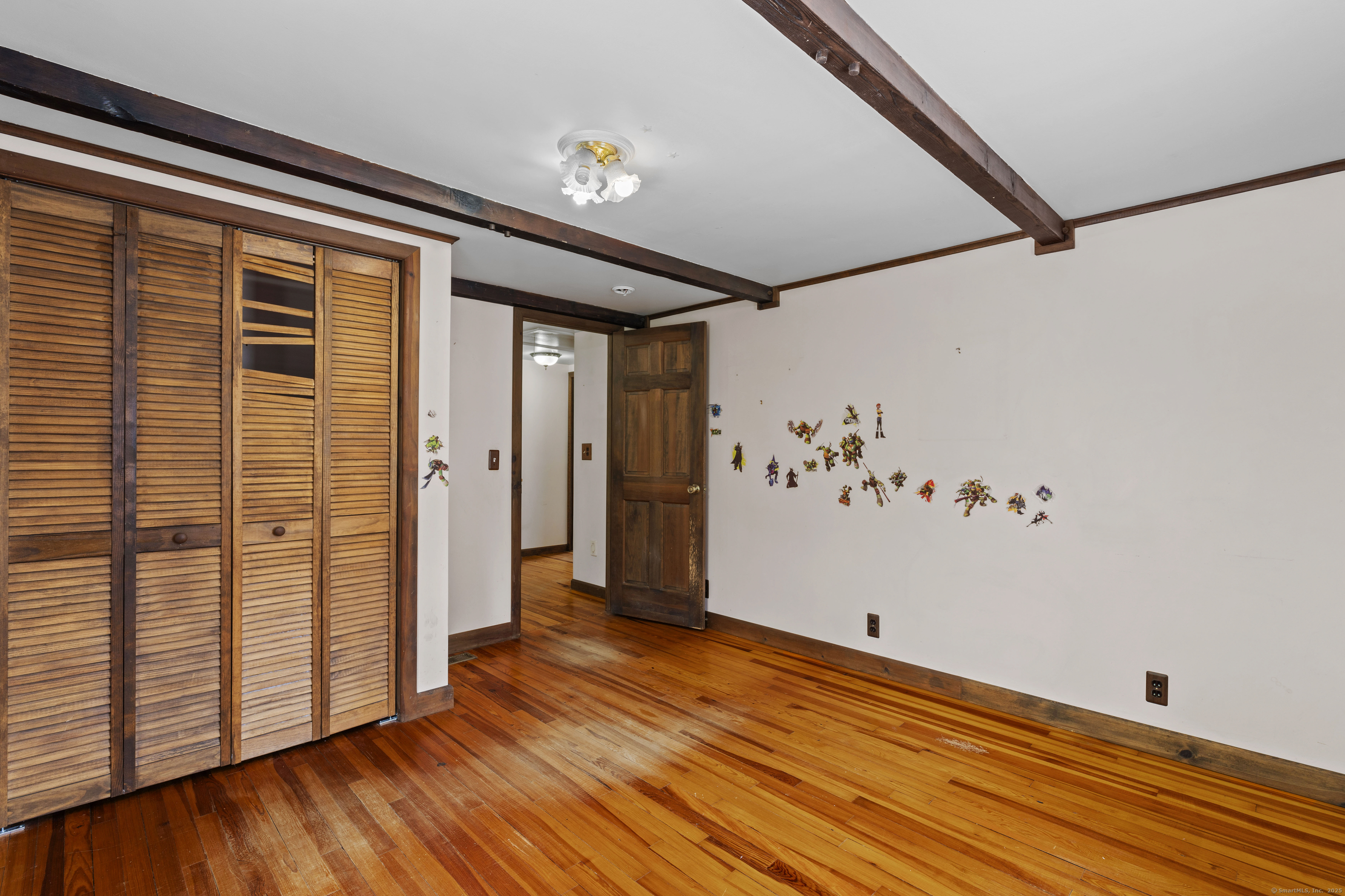 905 Meriden, Southington, 06489, 3 Bedrooms Bedrooms, ,2 BathroomsBathrooms,Single Family For Sale,For Sale,Meriden,24110082