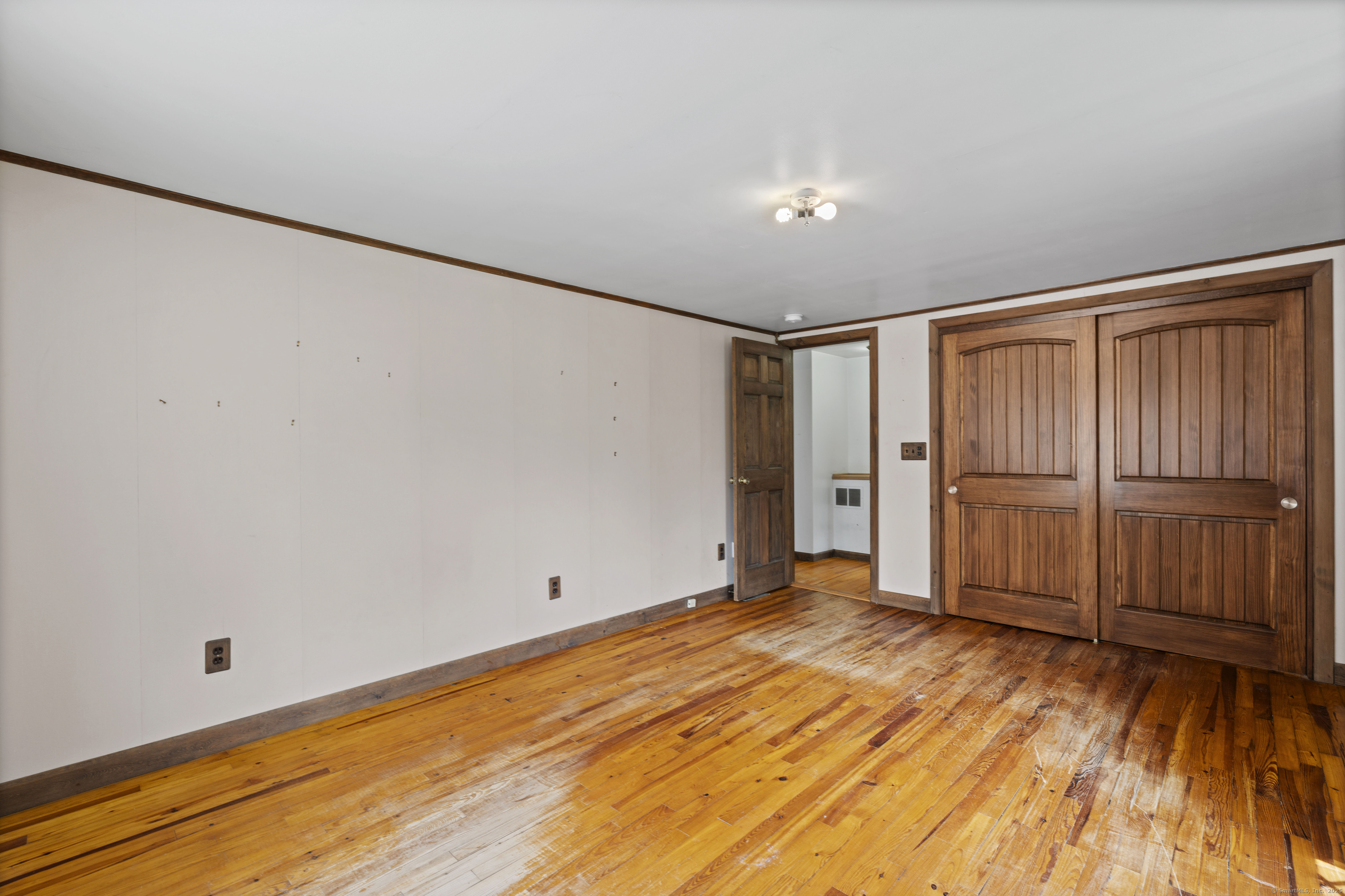 905 Meriden, Southington, 06489, 3 Bedrooms Bedrooms, ,2 BathroomsBathrooms,Single Family For Sale,For Sale,Meriden,24110082