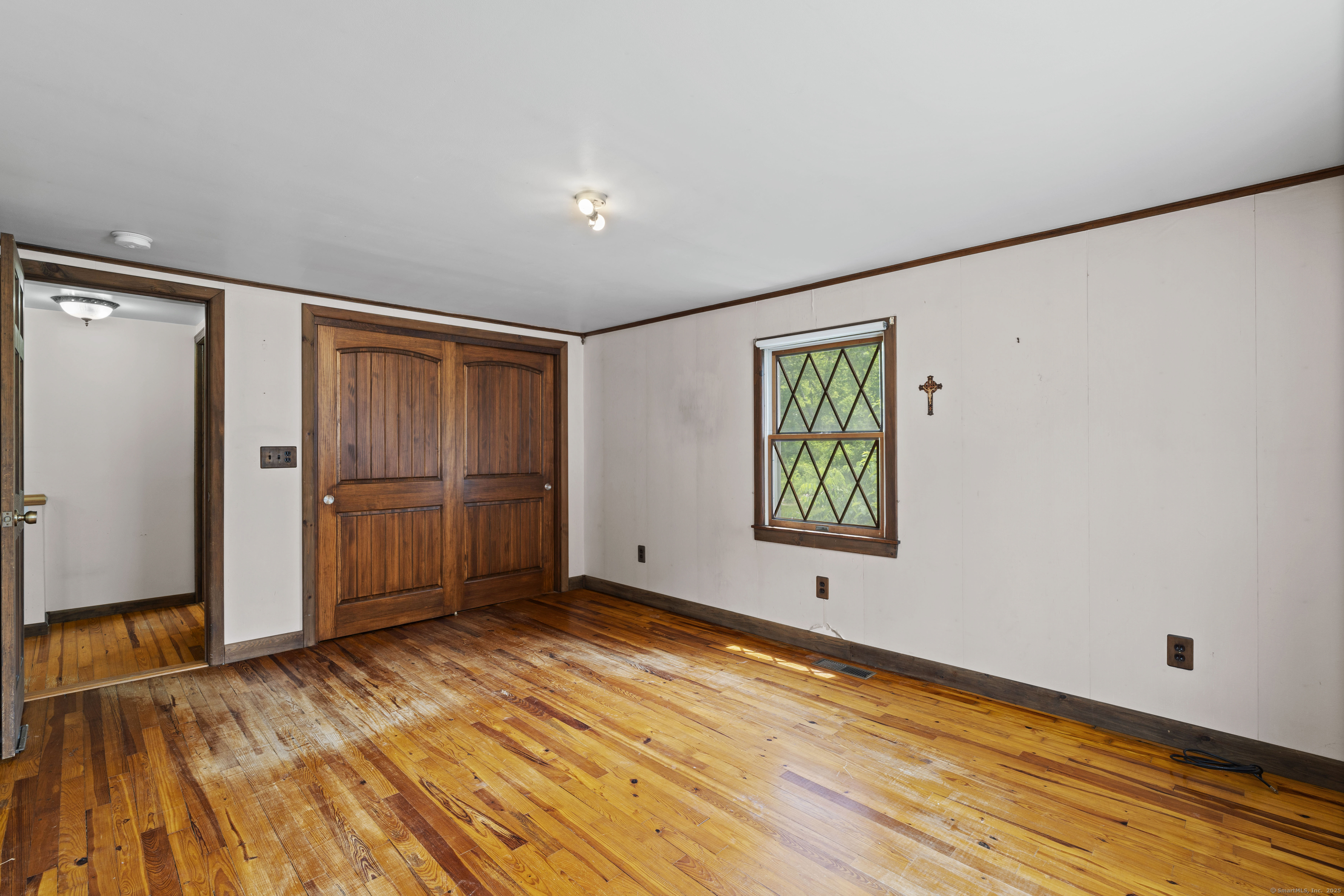 905 Meriden, Southington, 06489, 3 Bedrooms Bedrooms, ,2 BathroomsBathrooms,Single Family For Sale,For Sale,Meriden,24110082