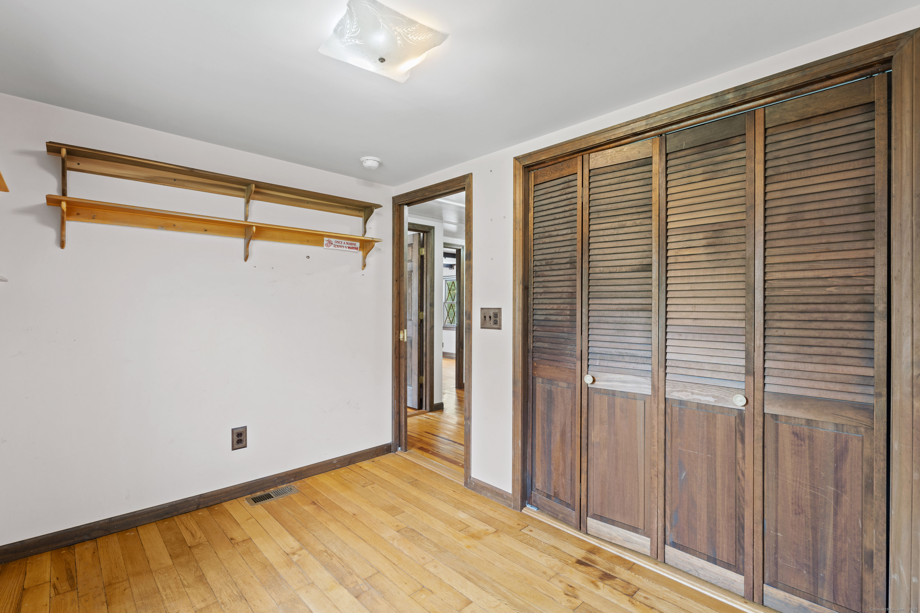 905 Meriden, Southington, 06489, 3 Bedrooms Bedrooms, ,2 BathroomsBathrooms,Single Family For Sale,For Sale,Meriden,24110082