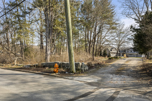 Homes for sale in Waterford, CT | 163 Oswegatchie Rd, Waterford, CT 06385 | MLS# 24110937