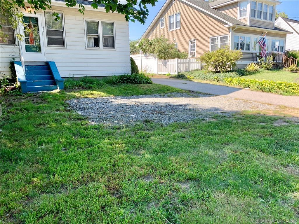 486 Mohegan Avenue, Waterford, 06375, 2 Bedrooms Bedrooms, ,1 BathroomBathrooms,Residential Rental,For Sale,Mohegan Avenue,24110555