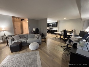 Homes for sale in Hartford, CT | 30 Woodland St #APT 9H, Hartford, CT 06105 | MLS# 24111055