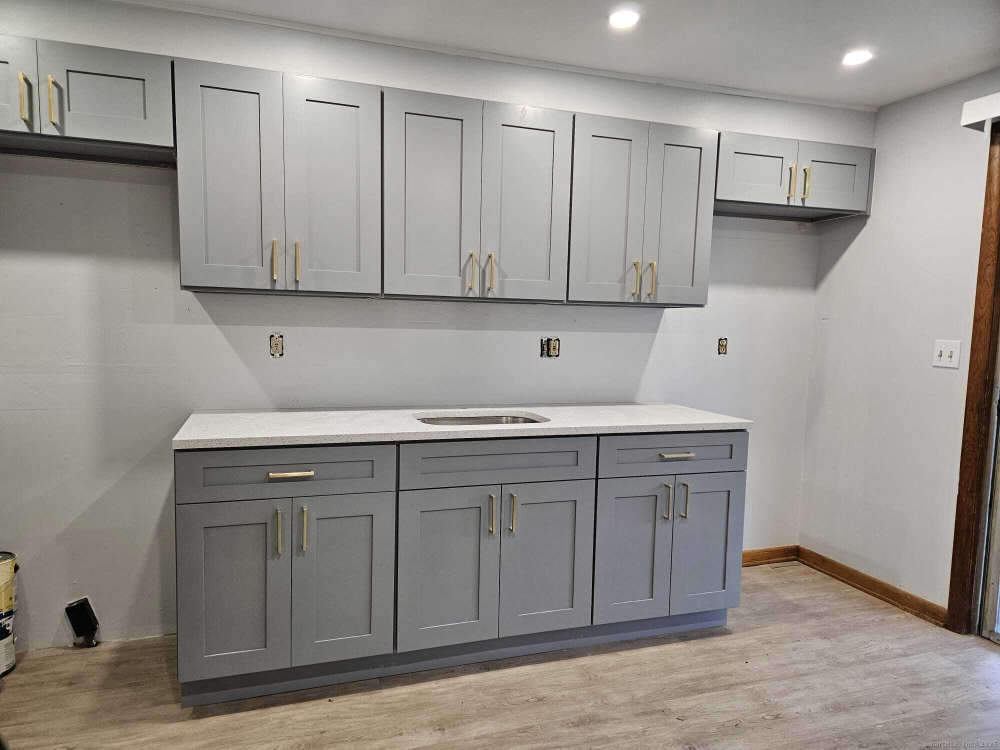 387 Bucks Hill, Waterbury, 06704, 2 Bedrooms Bedrooms, ,1 BathroomBathrooms,Residential Rental,For Sale,Bucks Hill,24111123