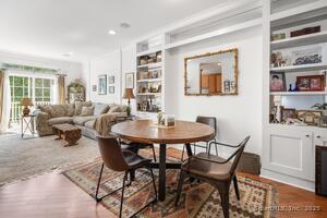 Homes for sale in Middlebury, CT | 2 Dogwood Ct #2, Middlebury, CT 06762 | MLS# 24111129