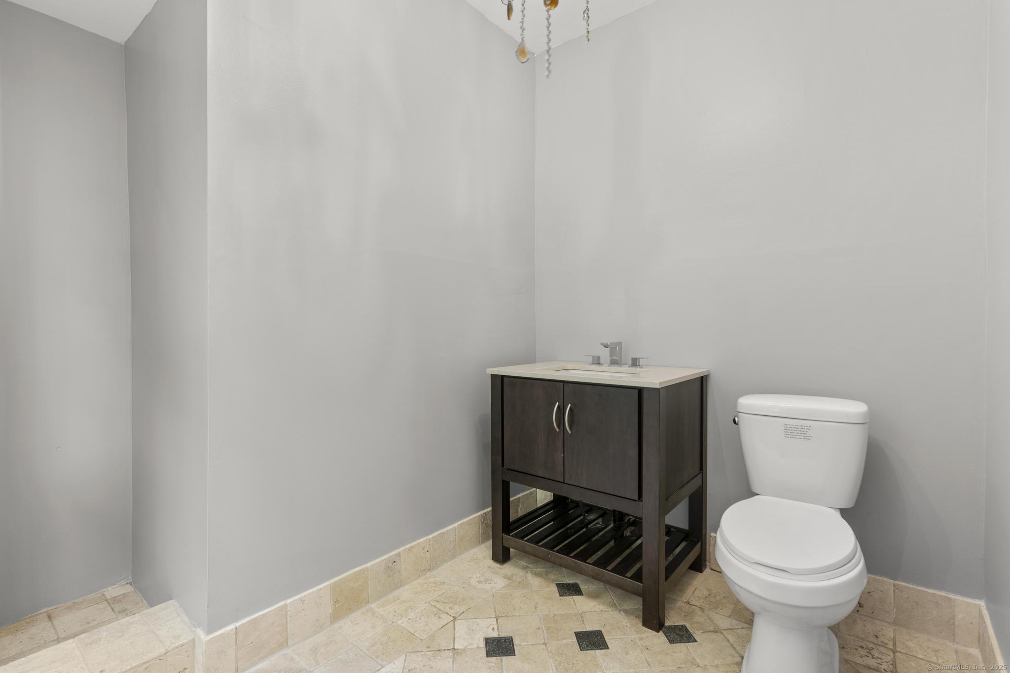 286 Marlborough, Portland, 06480, ,2 BathroomsBathrooms,Commercial For Sale,For Sale,Marlborough,24111329