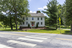 Homes for sale in Woodstock, CT | 4 Perrin Rd, Woodstock, CT 06281 | MLS# 24111494