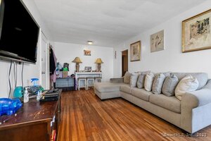 Homes for sale in Norwalk, CT | 11 Bedford Ave #APT J2, Norwalk, CT 06850 | MLS# 24111498