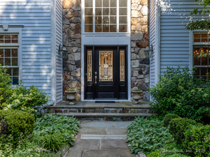 Homes for sale in Woodbury, CT | 35 Coach Light Dr, Woodbury, CT 06798 | MLS# 24110659