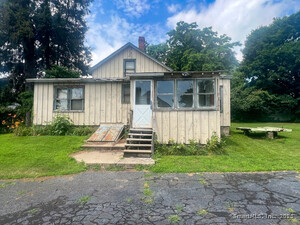 Homes for sale in Bridgeport, CT | 130 Wilkins Ave, Bridgeport, CT 06606 | MLS# 24111853