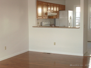 Homes for sale in Danbury, CT | 55 Mill Plain Rd #17-6, Danbury, CT 06811 | MLS# 24111969